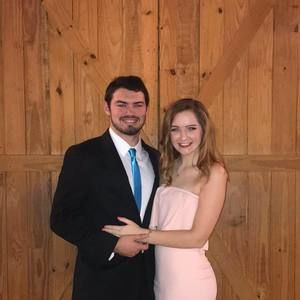 Meet your Posher, Daniella